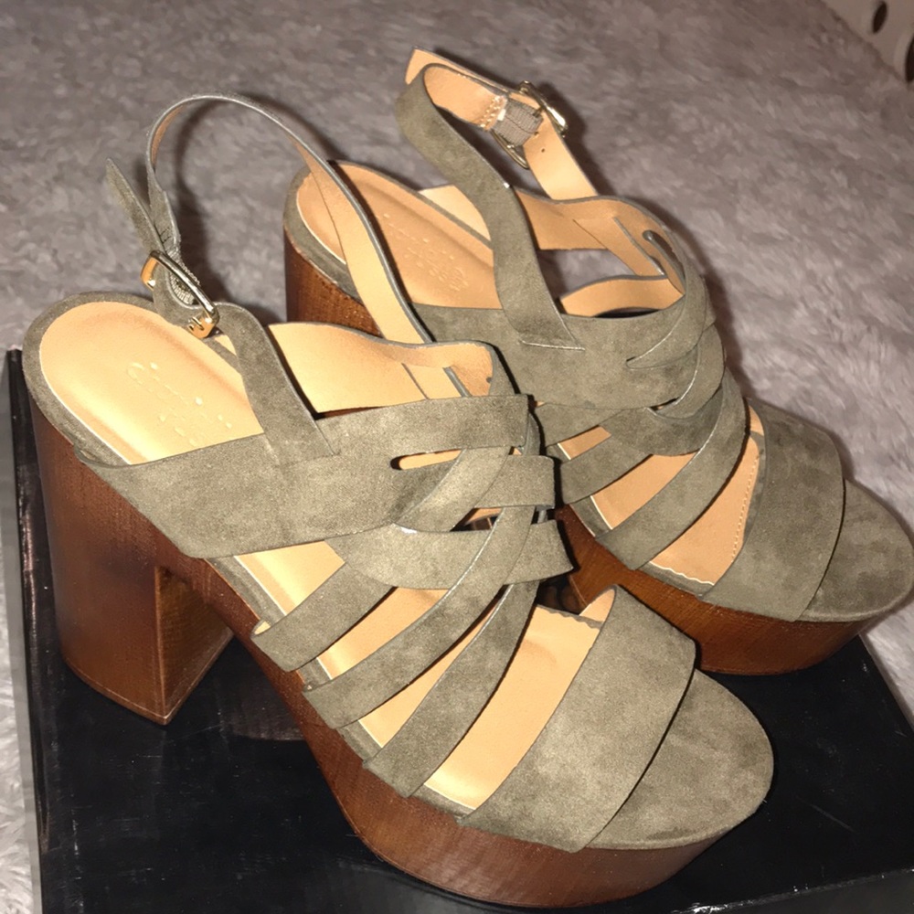 Charlotte Russe NEW wedges heels